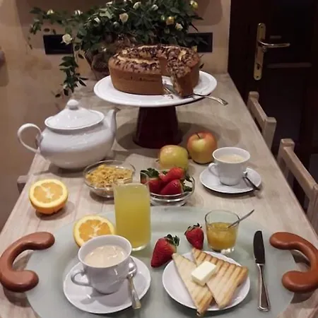 Couette-café Sardinia House 3*