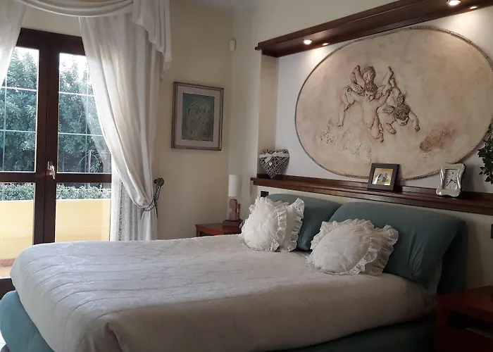 Oda ve Kahvaltı Sardinia House 3*